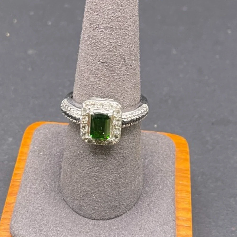 Sterling Silver 925 Signed Chrome Diopside & White Zircon Ring Sz 8.75